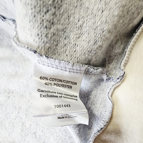 Sault Ste. Marie Canada Womens Zip Up Sweatshirt Size Large Embroidered - Picture 9 of 10